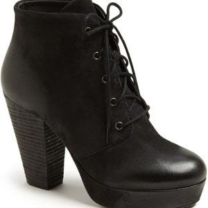 Steve Madden  Black Raspy Platform Booties